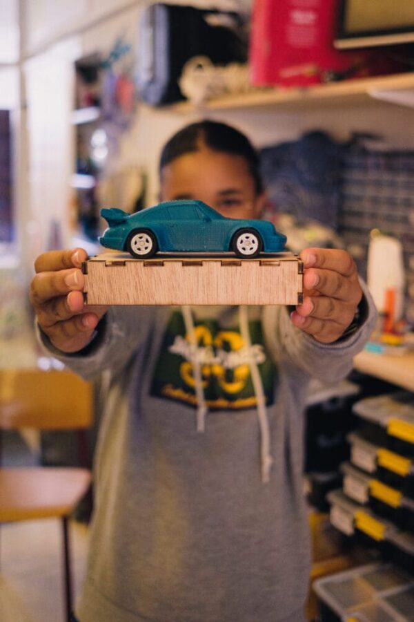 Boîte à la laser + voiture en 3D